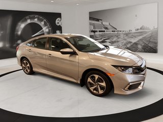 Honda Civic Sedan  2021 à Québec, Québec - 3 - w320h240px
