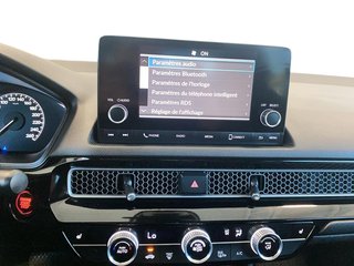Honda Civic Sedan  2022 à Québec, Québec - 18 - w320h240px