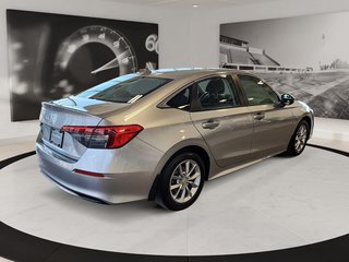 Honda Civic Sedan  2023 à Québec, Québec - 4 - w320h240px