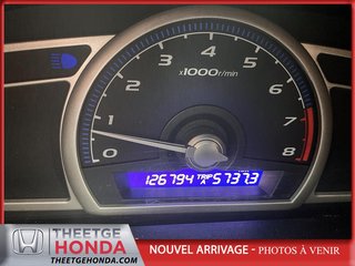 2010 Honda Civic in Quebec, Quebec - 8 - w320h240px