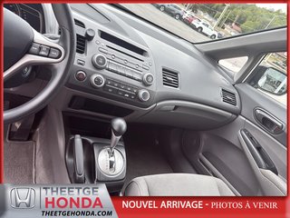 2010 Honda Civic in Quebec, Quebec - 12 - w320h240px