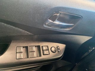 Honda CR-V  2015 à Québec, Québec - 11 - w320h240px