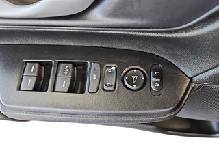 2021 Honda CR-V in Quebec, Quebec - 11 - w320h240px