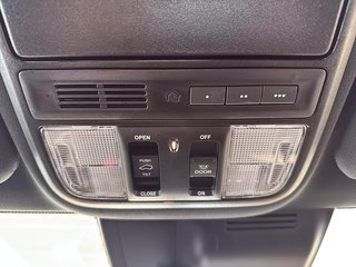 2022 Honda CR-V in Quebec, Quebec - 19 - w320h240px