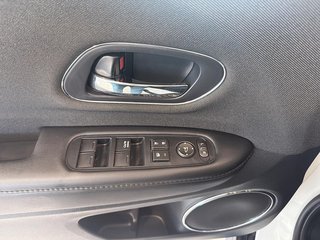 Honda HR-V  2020 à Québec, Québec - 10 - w320h240px