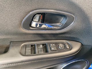 2021 Honda HR-V in Quebec, Quebec - 10 - w320h240px