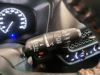 Honda HR-V  2023 à Québec, Québec - 16 - w320h240px