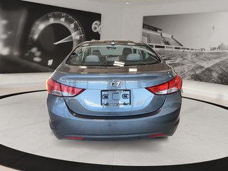 2013 Hyundai Elantra in Quebec, Quebec - 5 - w320h240px