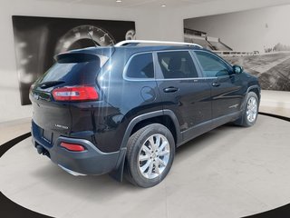 Jeep Cherokee  2015 à Québec, Québec - 4 - w320h240px