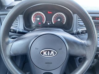 2011 Kia Rio in Quebec, Quebec - 11 - w320h240px