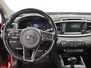 2017 Kia Sorento in Quebec, Quebec - 10 - w320h240px