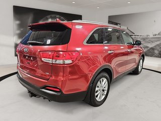 2017 Kia Sorento in Quebec, Quebec - 4 - w320h240px
