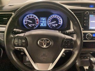 Toyota Highlander  2016 à Québec, Québec - 12 - w320h240px