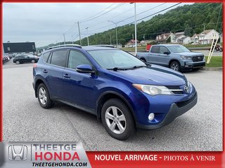 Toyota RAV4  2014 à Québec, Québec - 4 - w320h240px