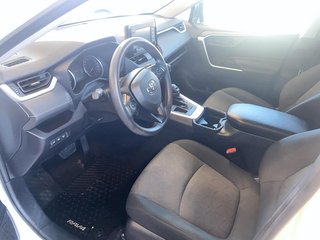 2021 Toyota RAV4 in Quebec, Quebec - 8 - w320h240px