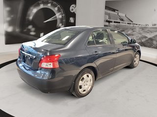 2012 Toyota Yaris in Quebec, Quebec - 4 - w320h240px