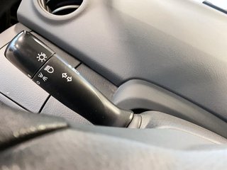 2012 Toyota Yaris in Quebec, Quebec - 11 - w320h240px