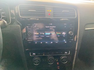 Volkswagen Golf R  2019 à Québec, Québec - 16 - w320h240px