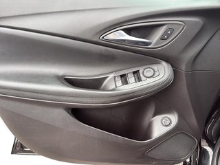 Buick ENCORE GX  2022 à Québec, Québec - 10 - w320h240px