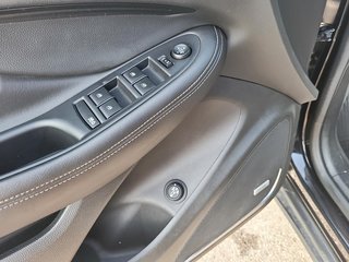 2017 Buick ENVISION in Quebec, Quebec - 11 - w320h240px