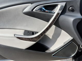 2017 Buick Verano in Quebec, Quebec - 11 - w320h240px