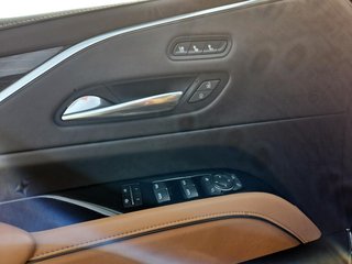 2021 Cadillac ESCALADE in Quebec, Quebec - 11 - w320h240px