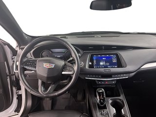 Cadillac XT4  2022 à Québec, Québec - 14 - w320h240px