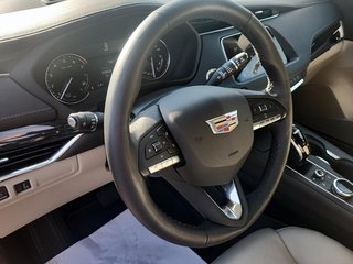 2023 Cadillac XT4 in Quebec, Quebec - 13 - w320h240px