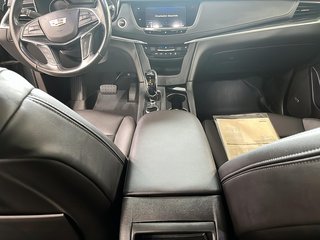 2021 Cadillac XT5 in Quebec, Quebec - 15 - w320h240px