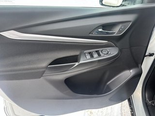 Chevrolet BOLT EUV  2022 à Québec, Québec - 3 - w320h240px