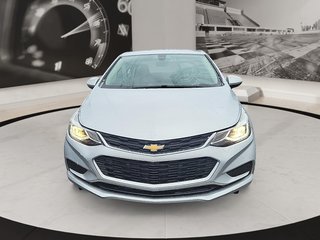 Chevrolet Cruze  2018 à Québec, Québec - 2 - w320h240px