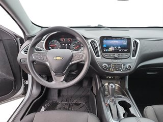 Chevrolet Malibu  2020 à Québec, Québec - 10 - w320h240px