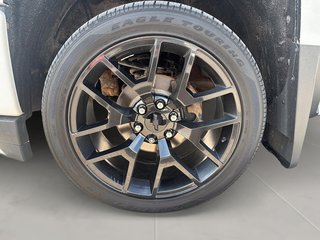 Chevrolet Silverado 1500  2017 à Québec, Québec - 6 - w320h240px