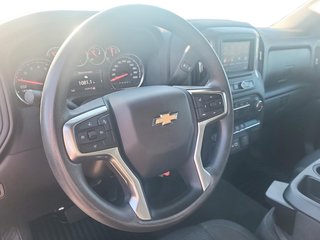 Chevrolet Silverado 1500  2022 à Québec, Québec - 11 - w320h240px