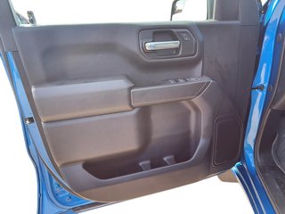 Chevrolet SILVERADO 1500  2022 à Québec, Québec - 8 - w320h240px