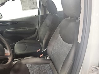 Chevrolet Spark  2019 à Québec, Québec - 9 - w320h240px