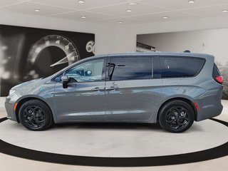 Chrysler PACIFICA HYBRID TOUR  2023 à Québec, Québec - 5 - w320h240px