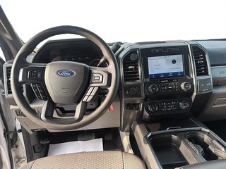 2022 FORD TRUCK SUPER DUTY F-25 in Quebec, Quebec - 10 - w320h240px