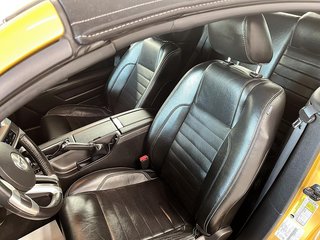 2010 Ford Mustang in Quebec, Quebec - 12 - w320h240px