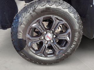 2023 GMC Canyon in Quebec, Quebec - 6 - w320h240px