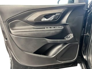 2023 GMC TERRAIN in Quebec, Quebec - 10 - w320h240px