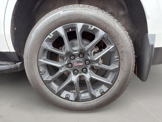 2022 GMC Yukon in Quebec, Quebec - 7 - w320h240px