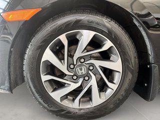 2016 Honda CIVIC SEDAN in Quebec, Quebec - 7 - w320h240px