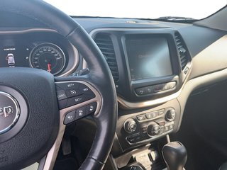 Jeep Cherokee  2016 à Québec, Québec - 13 - w320h240px