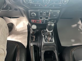 2023 Jeep Gladiator in Quebec, Quebec - 14 - w320h240px
