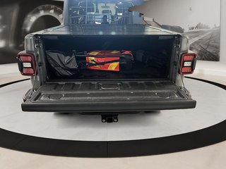 2023 Jeep Gladiator in Quebec, Quebec - 16 - w320h240px