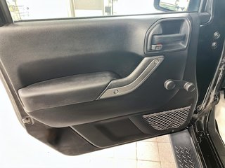 2018 Jeep Wrangler JK in Quebec, Quebec - 11 - w320h240px