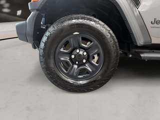 2024 Jeep Wrangler in Quebec, Quebec - 7 - w320h240px