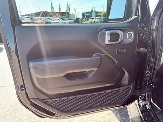 Jeep Wrangler  2024 à Québec, Québec - 10 - w320h240px