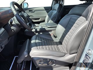 Kia EV9  2024 à Québec, Québec - 8 - w320h240px